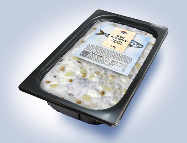 Śledź marynowany z selerem i orzechami 1 kg BMC